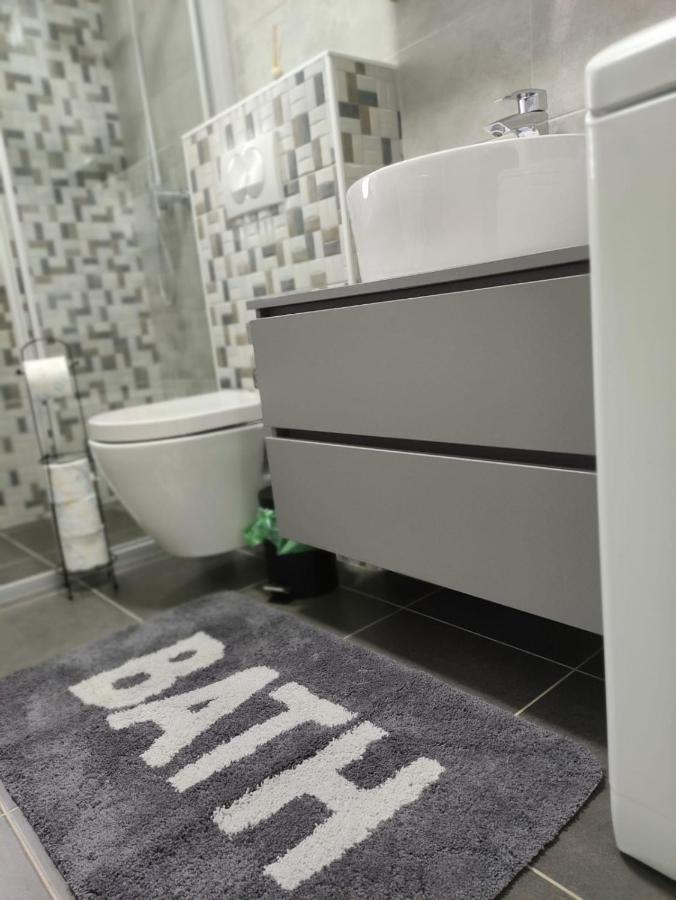 Apartman Ivana บีโอกราดนาโมรู ภายนอก รูปภาพ