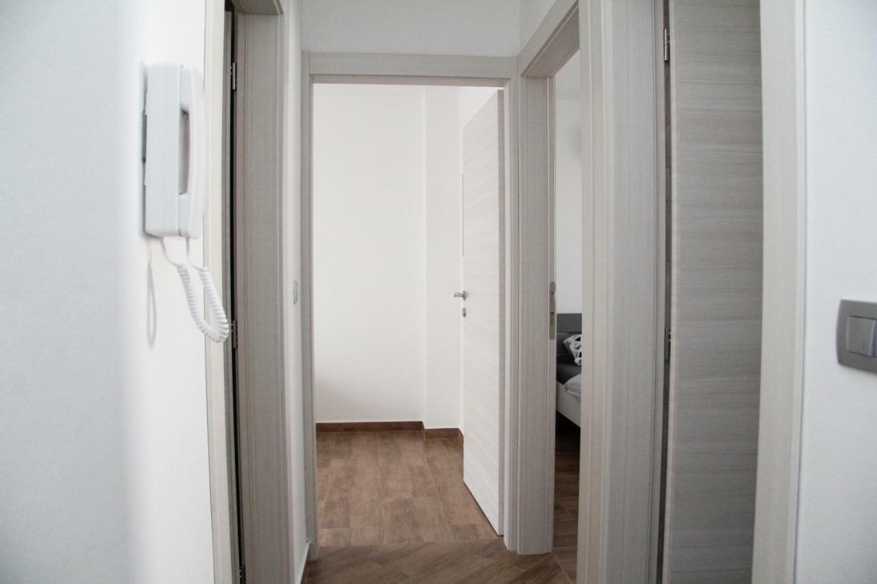 Apartman Ivana บีโอกราดนาโมรู ภายนอก รูปภาพ