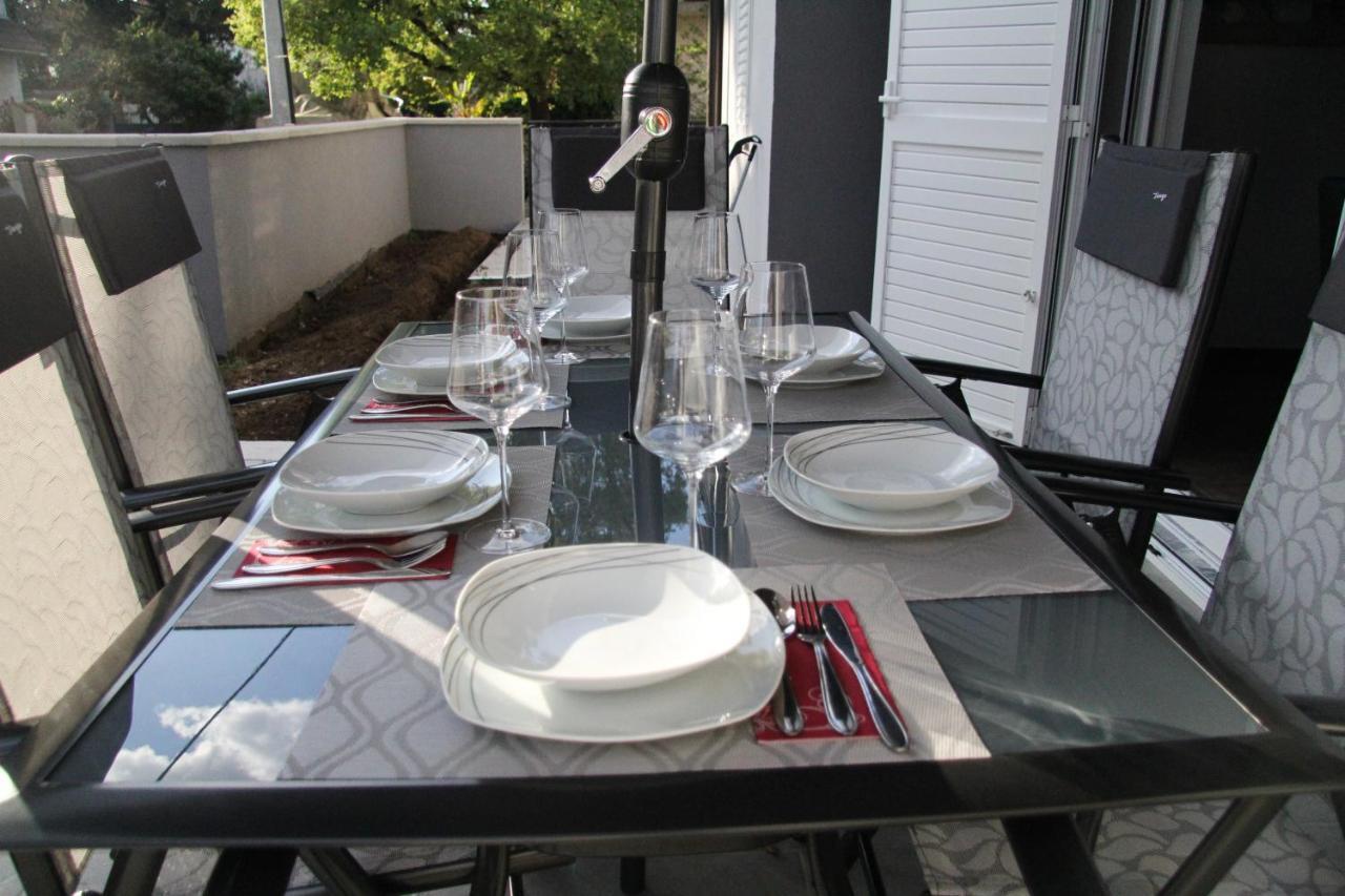 Apartman Ivana บีโอกราดนาโมรู ภายนอก รูปภาพ